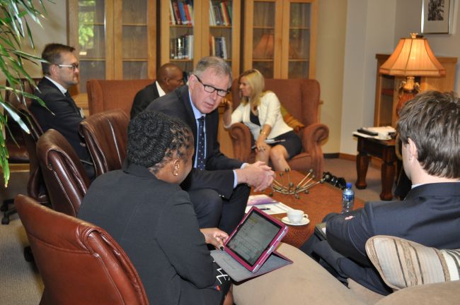 Prof Martin Oosthuizen in conversation with Ms Phumzile Mmope from the NWU Institutional Office