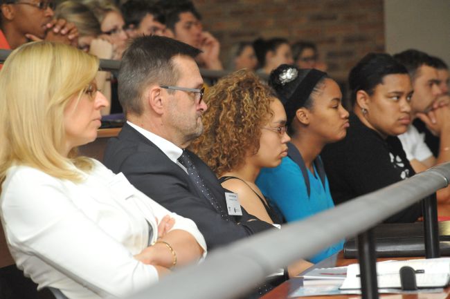 Delegates from the EU sat together with students during the lecture
