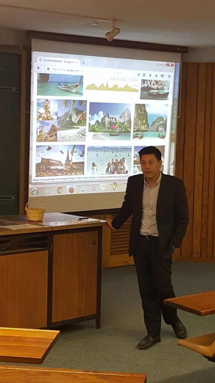 24 July 2017: Prof Sid Suntrayuth from the National Institute of Development Administration (NIDA) in Bangkok, visited the North-West University to give a guest lecture on the topic: 'Thailand and ASEAN Economic Community (AEC): Future opportunities and challenges'